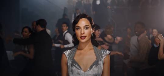 Download Death on The Nile Full Movie - Gal Gadot on the dance floor.